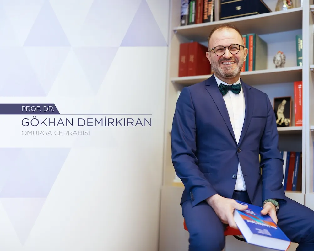 Skolyoz Uzmanı Profesör Doktor Gökhan Demirkıran Resmi Website Anasayfa 2